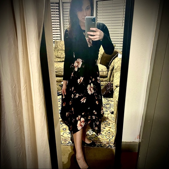 Whimsy Meets Real Life 😅 - Picture 4 of 12